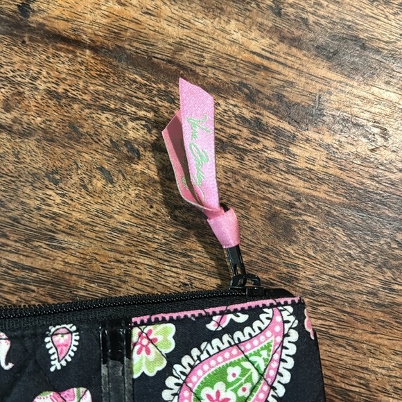 Vera Bradley Ella Wristlet Pink Elephants Breast Cancer Awareness Pattern - Picture 3 of 9